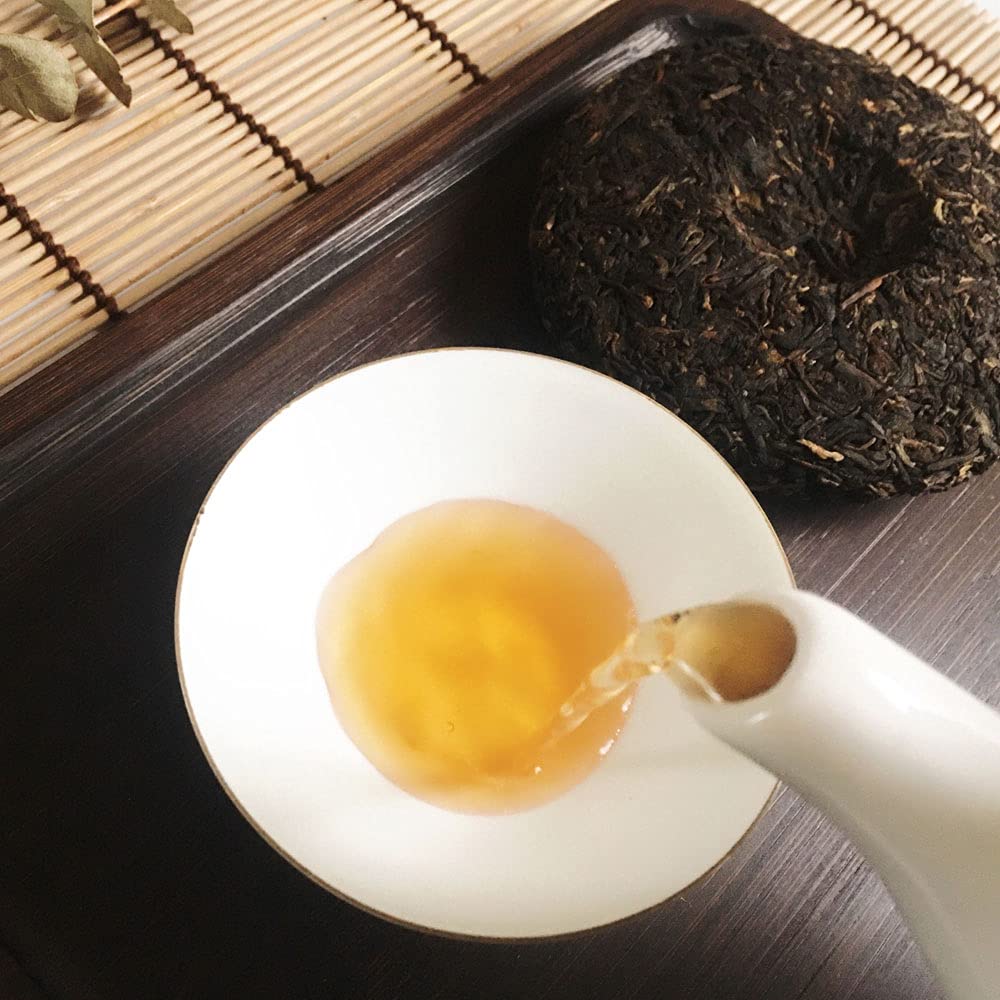 Classic Aged Pu-erh Tea Cake with Smooth Fermented Flavor
